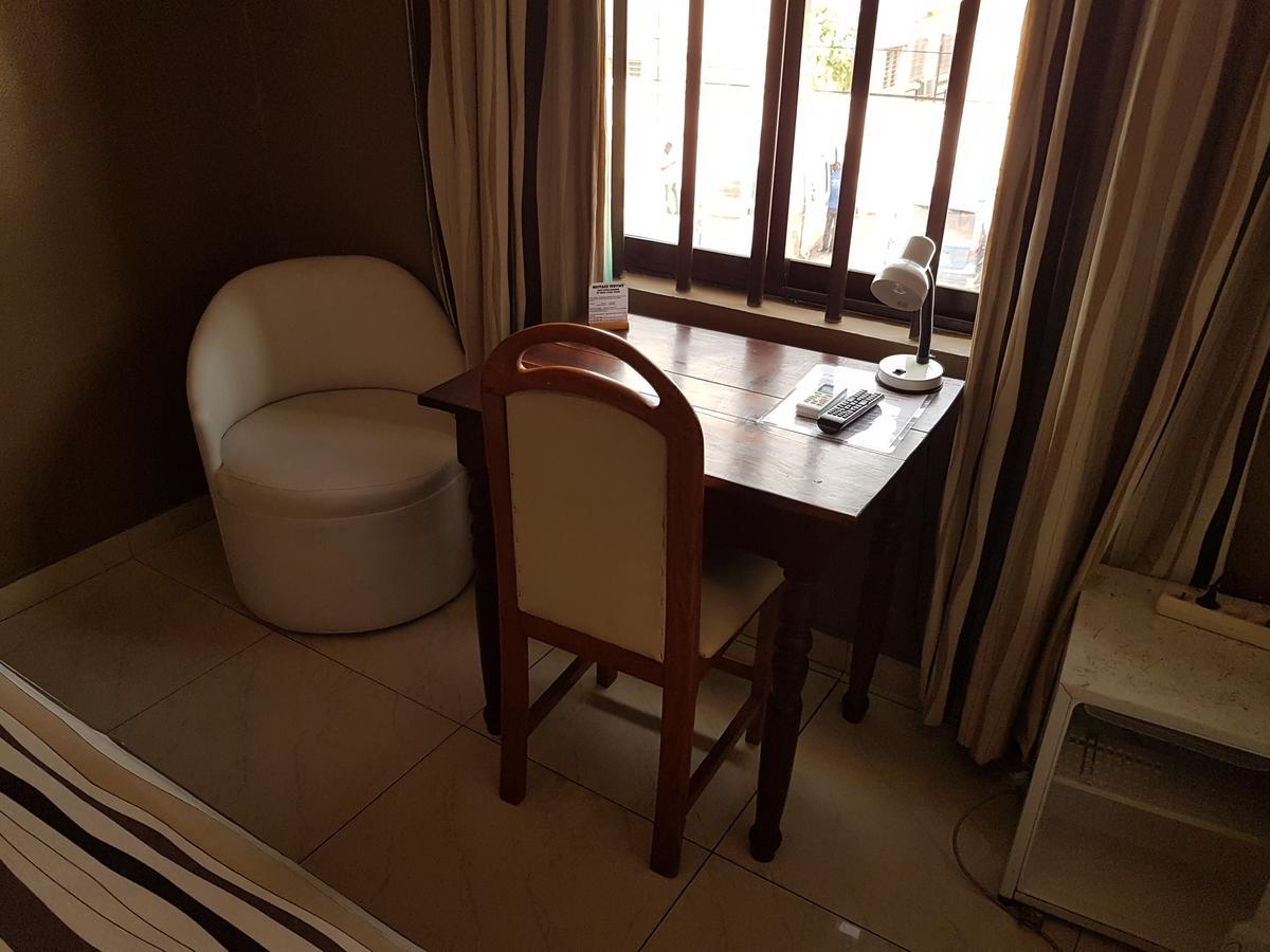 Acropole Hotel Cotonou Eksteriør bilde